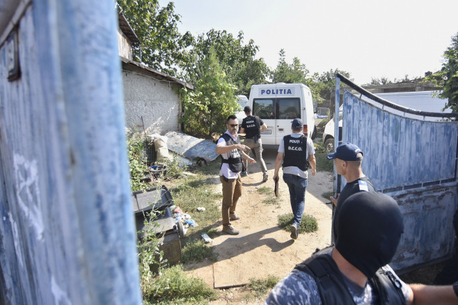 duba politie brigada speciala locuinta gheorghe danescu - inquam - bogdan danescu