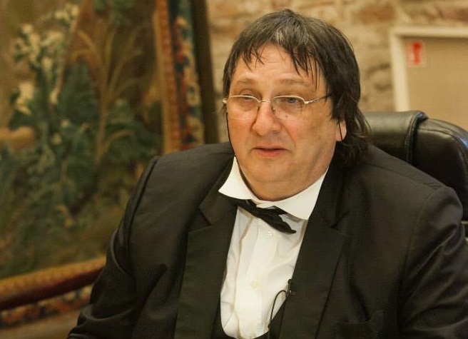 Deputatul Gigel Stirbu il reclama pe caricaturistul Ştefan Popa Popa’s la CNCD pentru o declaratie despre olteni