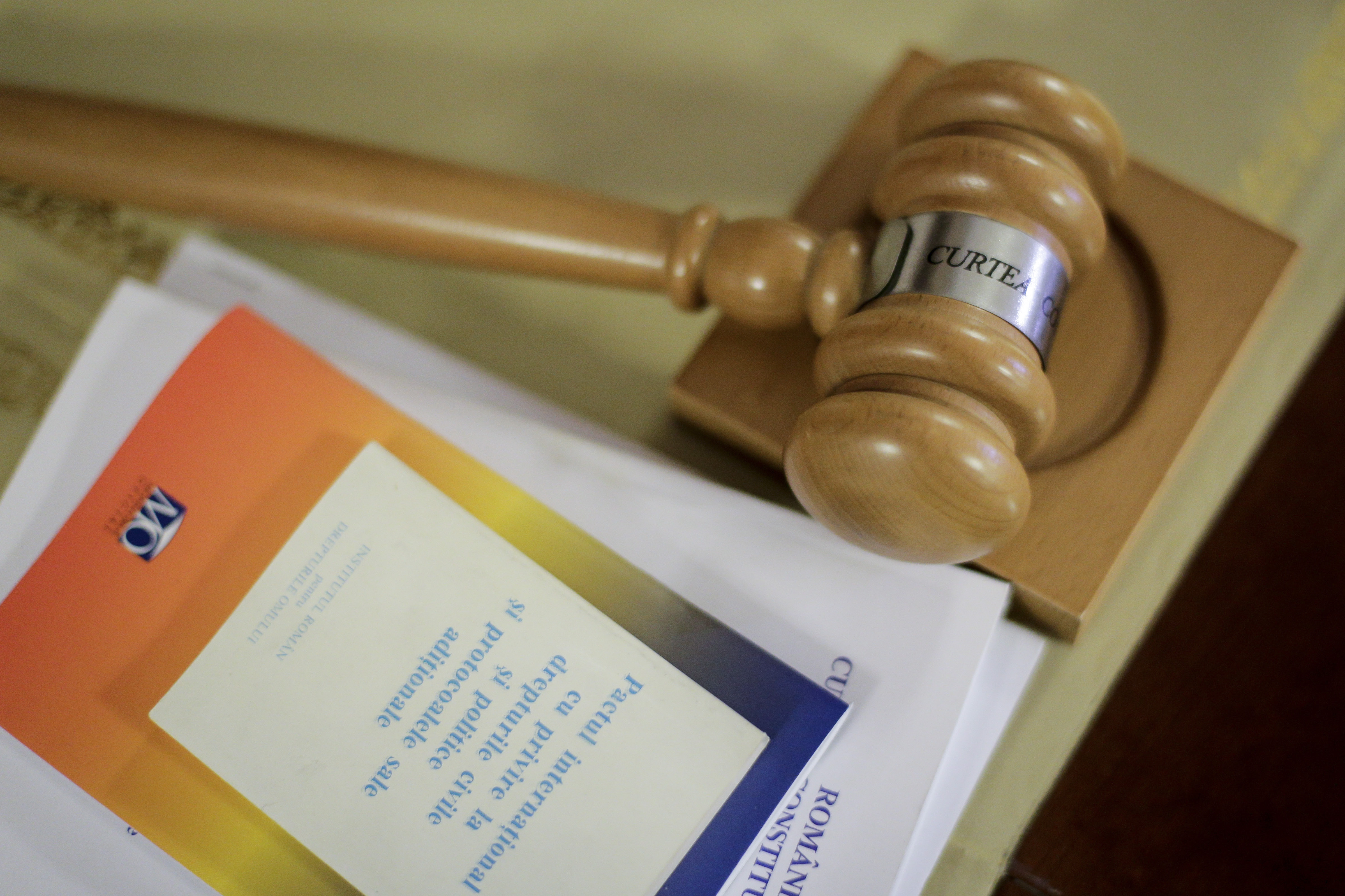Cum motivează CCR anularea alegerilor prezidențiale: procesul electoral și alegătorii au fost manipulați