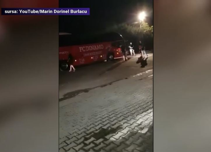 Fotbalistii lui Dinamo, aproape sa fie batuti de suporteri. Prunea: Nu era nimeni la politie in Balotesti