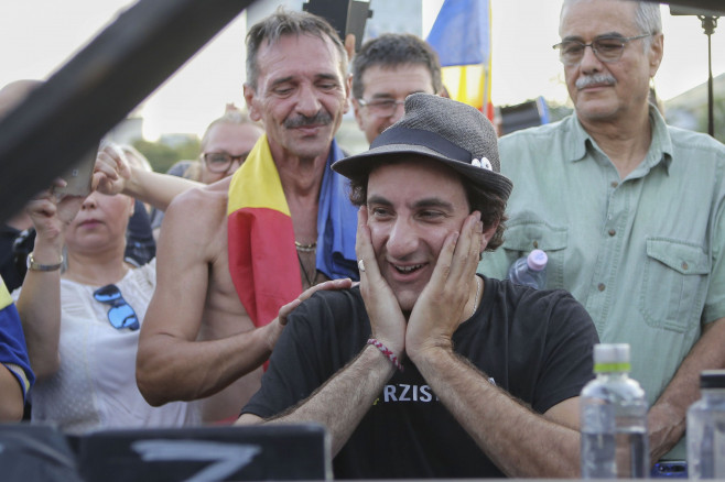 protest 10 august 2019 david martello 01_P_VICTORIEI_INQUAM_George_Calin