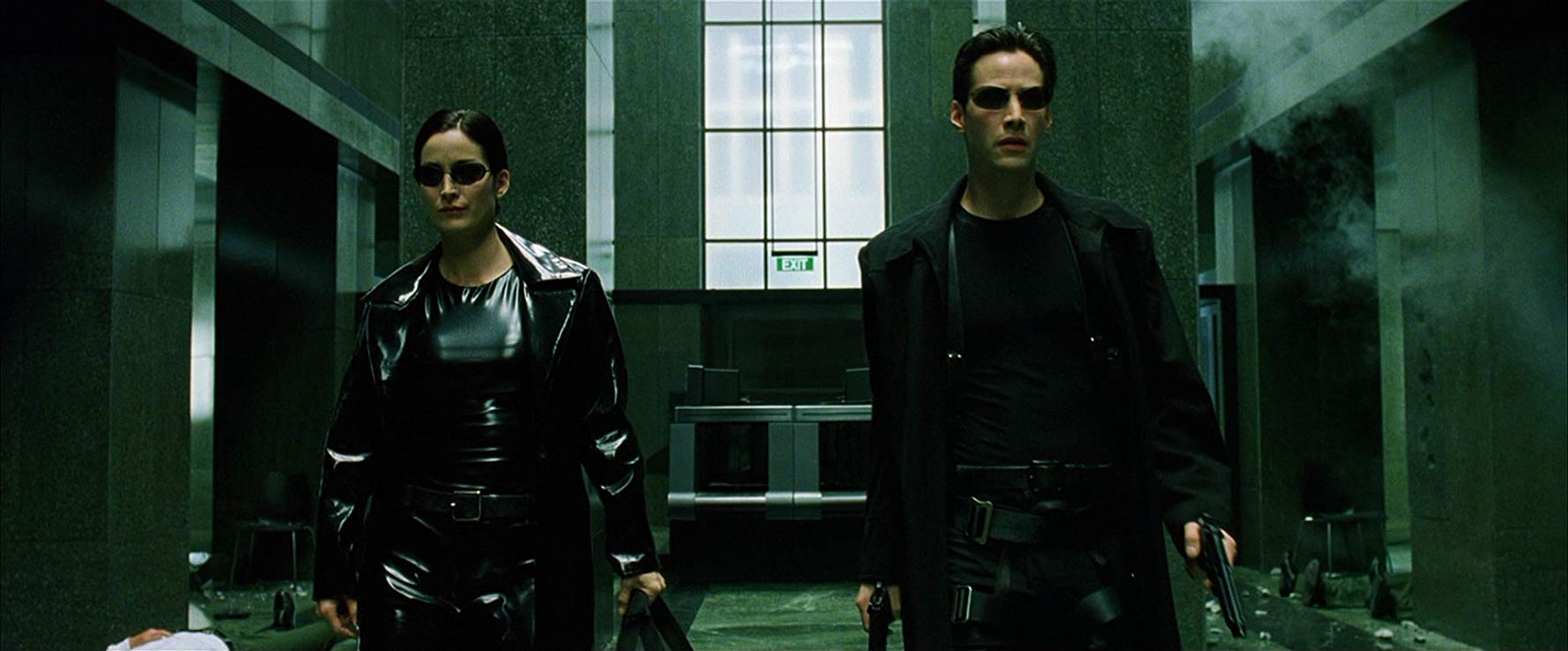 Filmul „Matrix 4” a fost anuntat oficial. Keanu Reeves si Carrie-Anne Moss vor reveni in rolurile consacrate