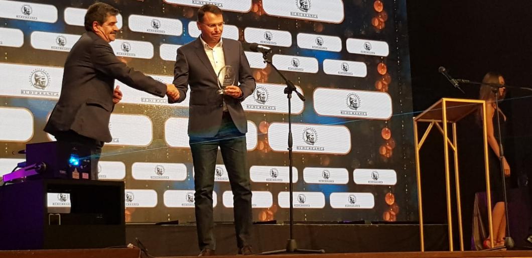 Jurnalistii Digi Sport au fost premiati de Asociatia Fotbaliştilor Amatori si Nonamatori din Romania
