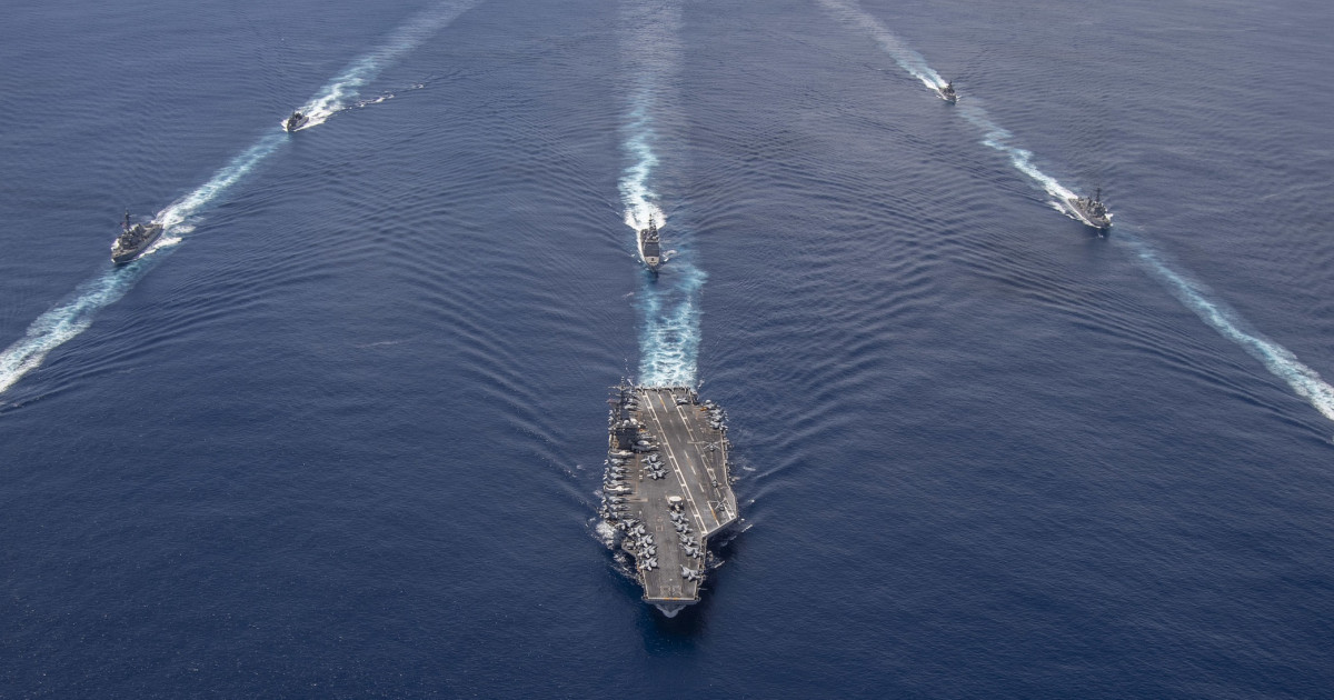Tensions US – Iran.  The USS Nimitz plane is in the Persian Gulf in connection with the intimidation of Trump by Iranian leaders