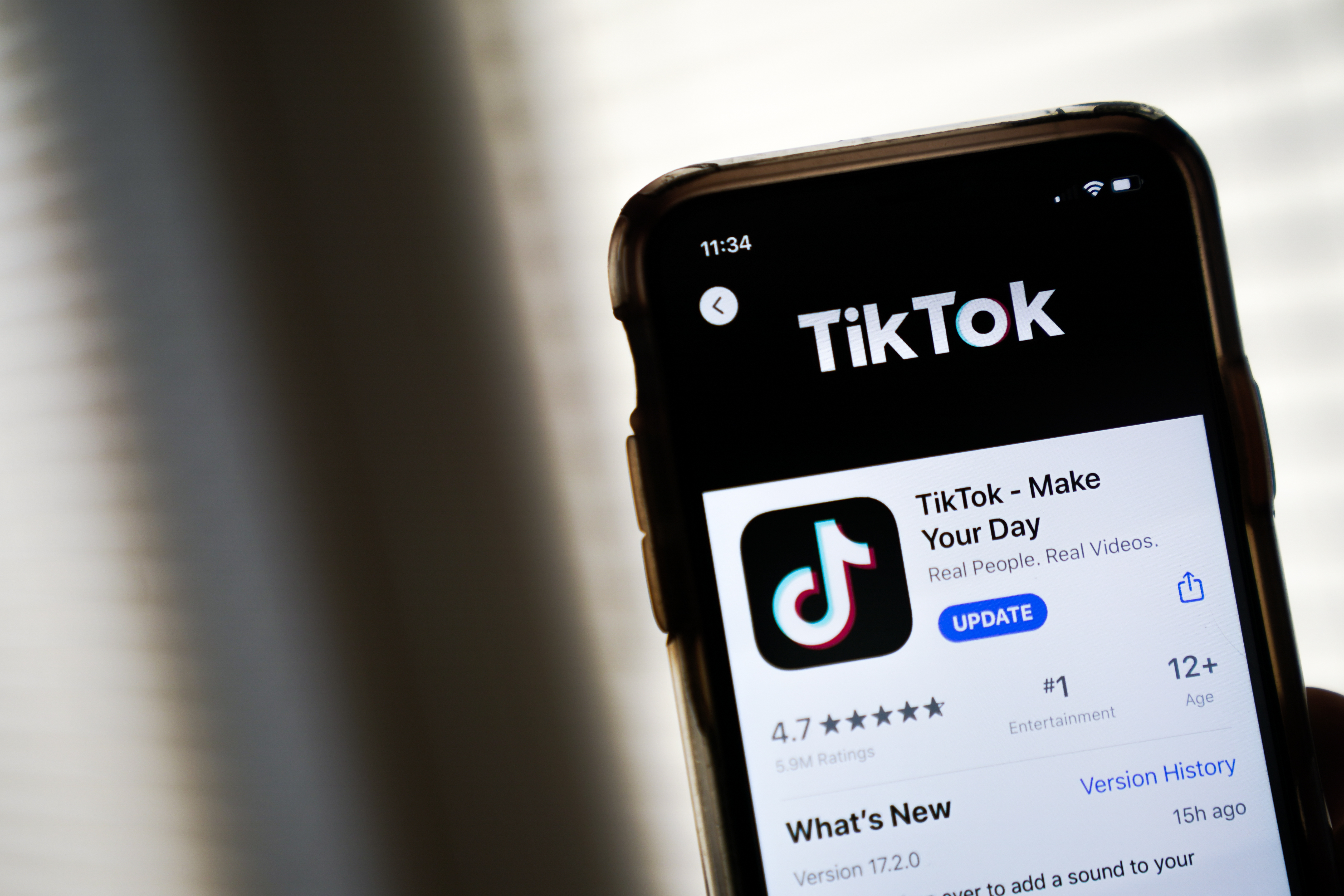 Alexandru Cumpănașu, în atenția Poliției pentru discuțiile de pe TikTok