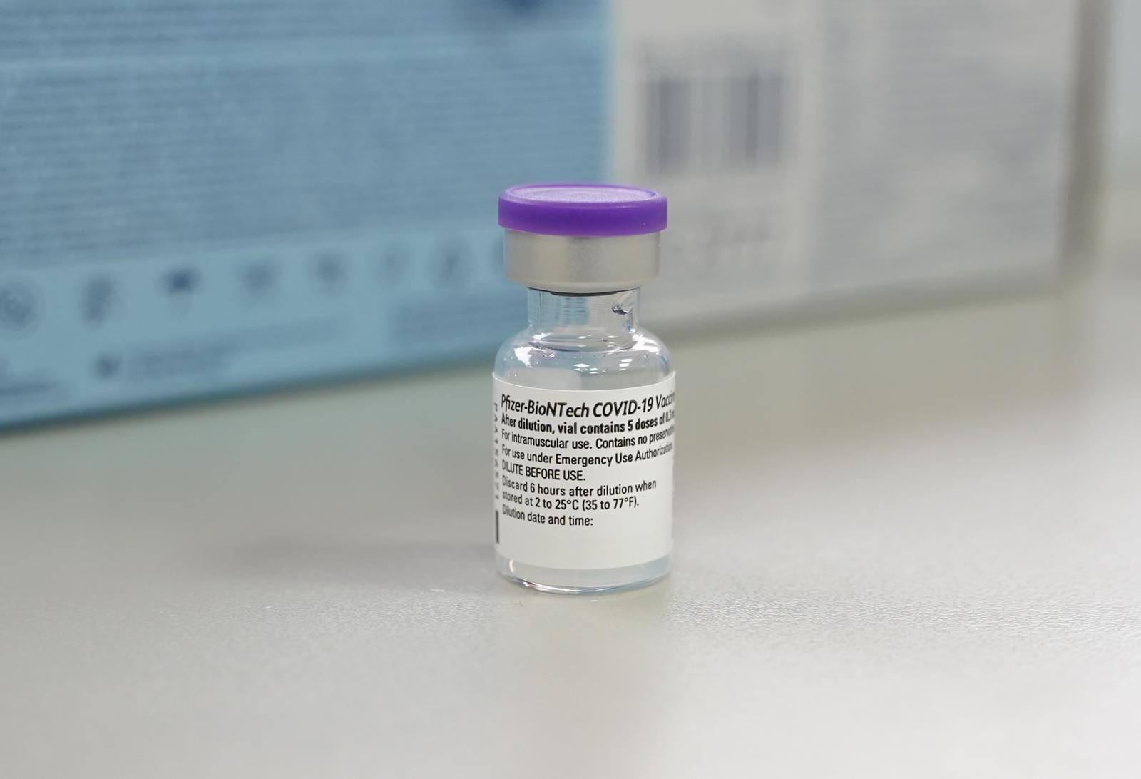 Valeriu Gheorghiță: Pentru populația generală, vaccinarea va începe în aprilie