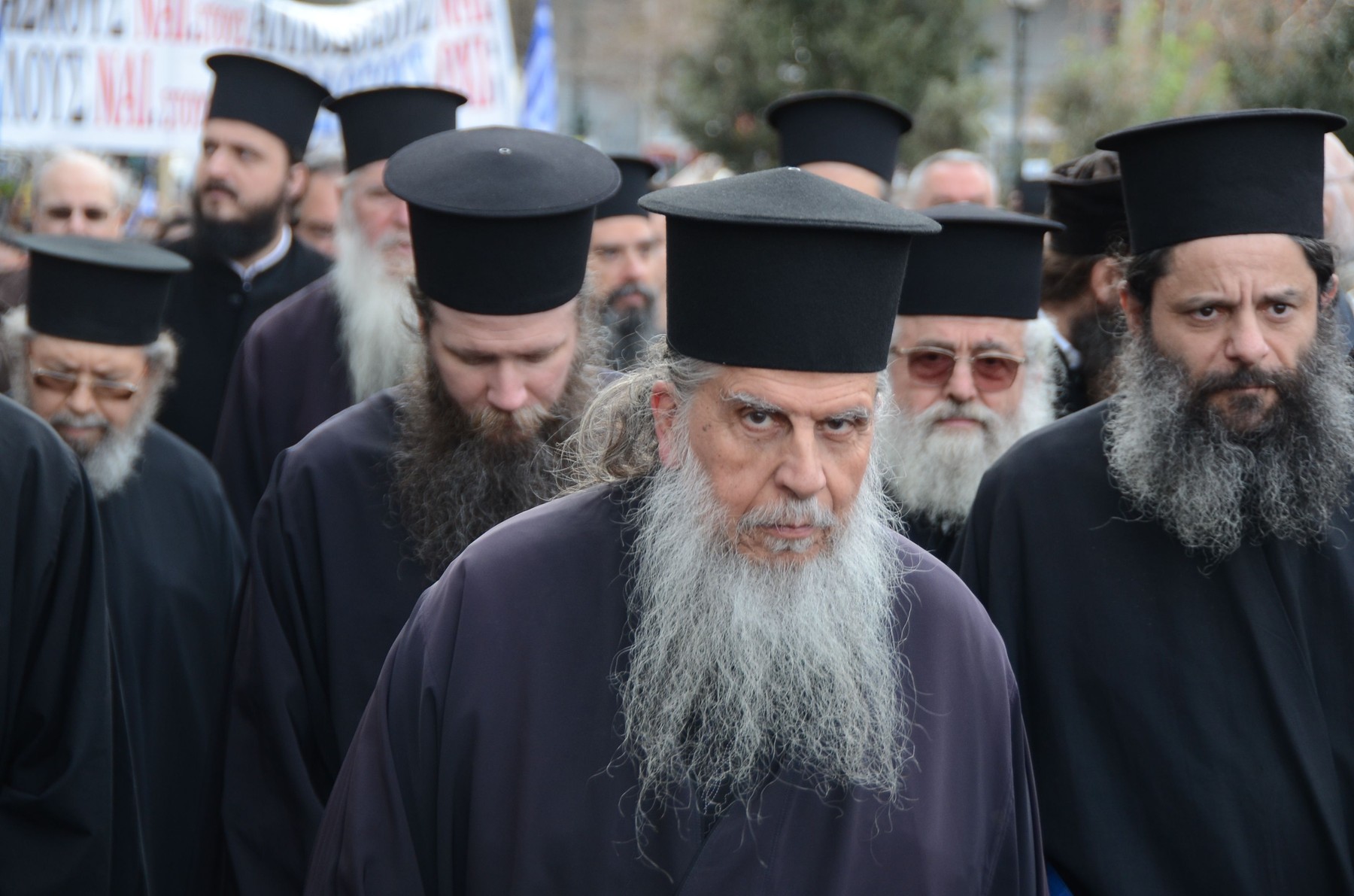 Premierul Greciei îndeamnă la respectarea restricțiilor anti-COVID. Biserica: De Bobotează nu vom consimţi la măsurile Guvernului