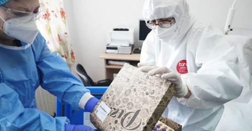 Vaccinul anti-COVID a fost livrat la spitalul din Slobozia în cutii de pizza