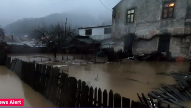 inundatii brezoi - captura video