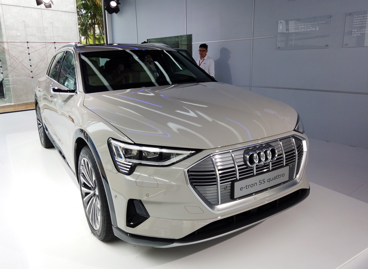 Norvegia a devenit prima țară din lume în care s-au vândut mai multe mașini electrice decât pe benzină sau motorină