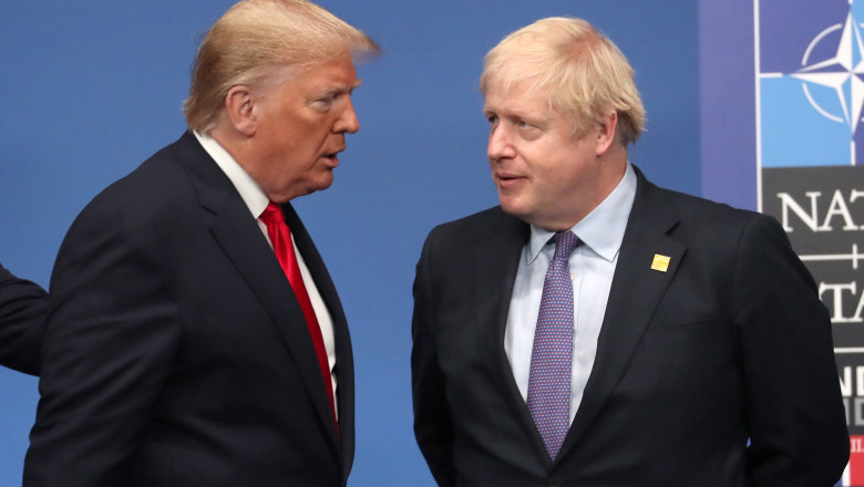 Donald Trump la o întâlnire cu Boris Johnson.