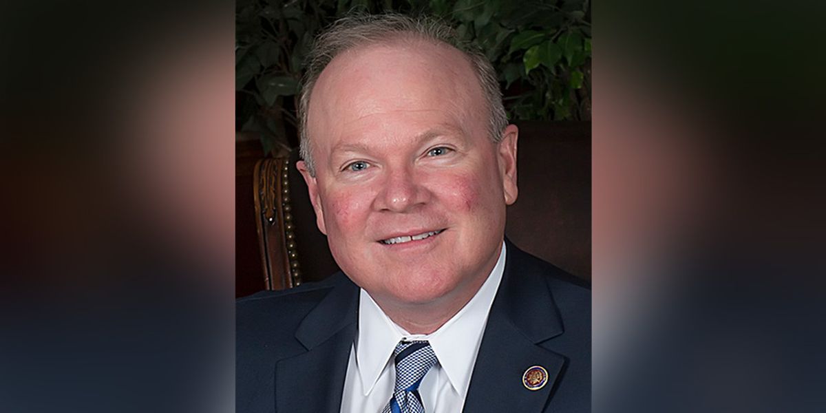 A doua victimă din Congresul american. Un senator republican a murit în urma complicațiilor Covid
