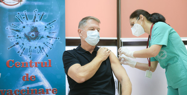 klaus iohannis vaccinat presidency