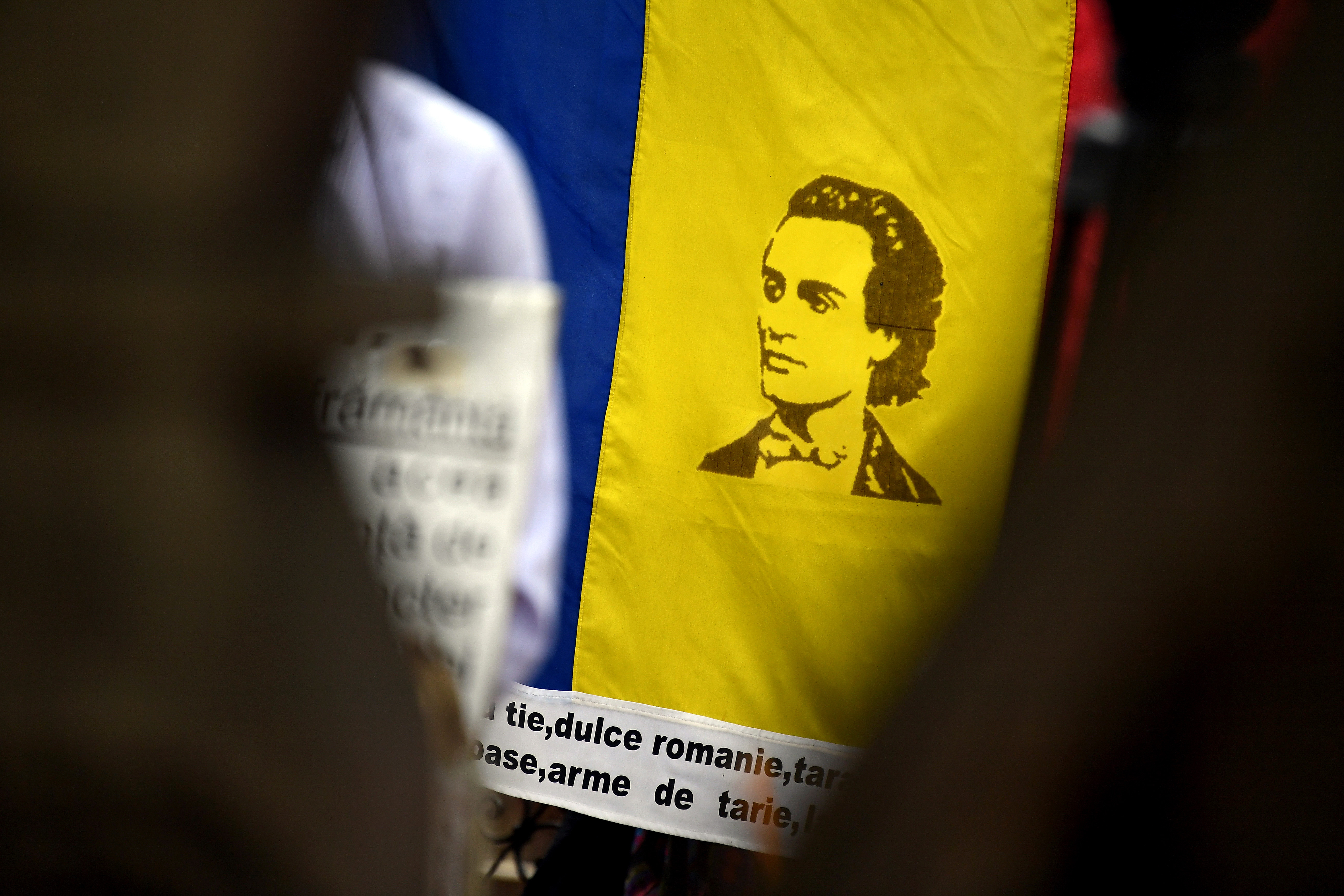 15 ianuarie, ziua lui Mihai Eminescu si Ziua Culturii Nationale. 171 de ani de la nasterea poetului