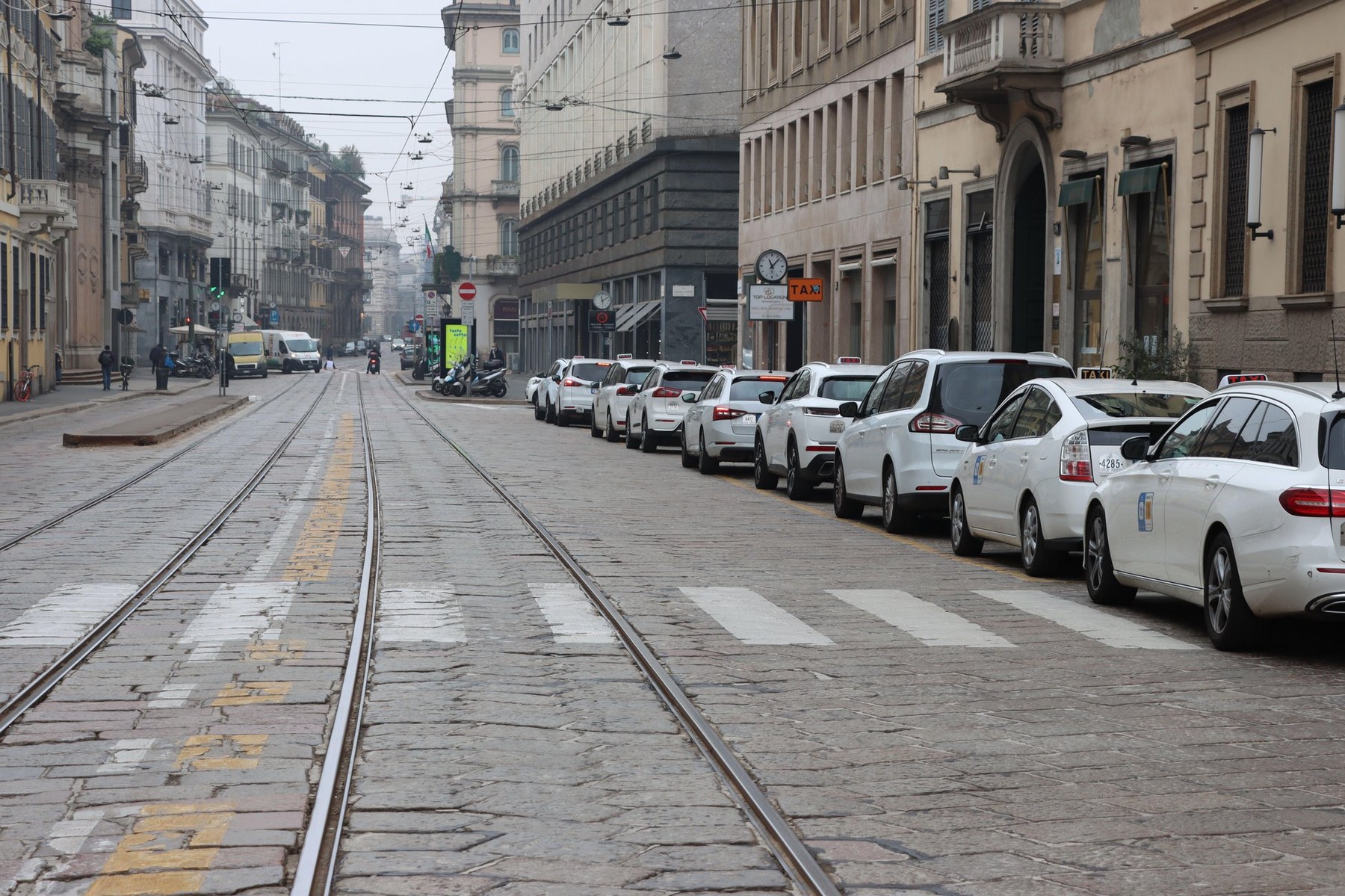 Trei regiuni din Italia intră din nou în carantină de luni