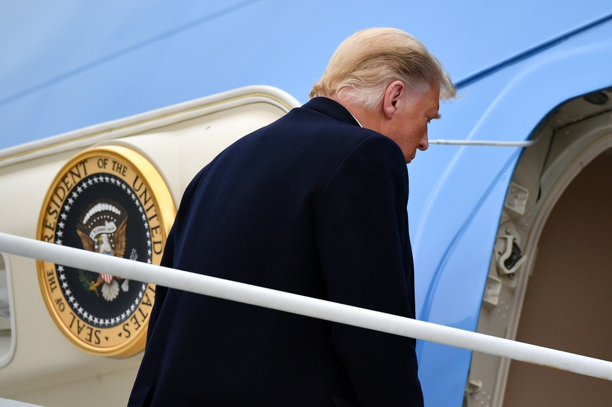 Donald Trump vrea să plece din Washington ca președinte și să beneficieze de un ultim zbor cu Air Force One spre Florida
