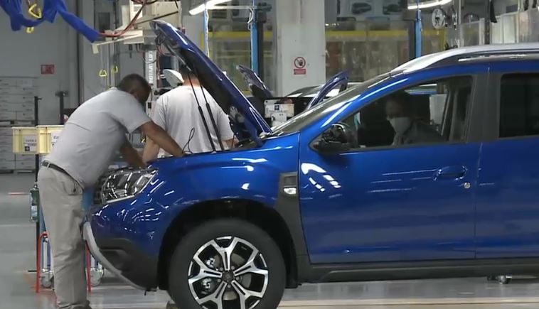 Renault lansează un program de plecări voluntare la Dacia și RTR. Compensațiile ajung până la 210.000 de lei net