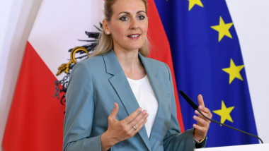 Ministrul muncii din Austria, Christine Aschbacher, și-a dat demisia