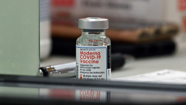doza de vaccin moderna