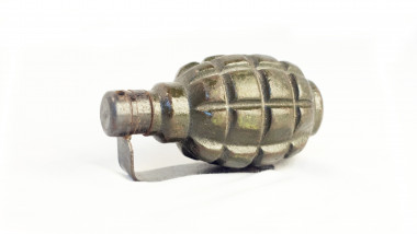 Ilustrație a unei grenade Mk 2.