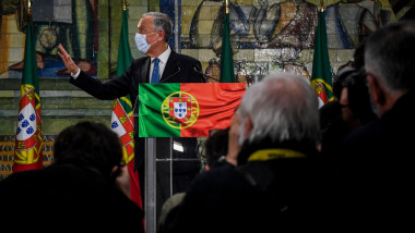 Portughezii l-au reales duminică pe Marcelo Rebelo de Sousa în funcția de președinte