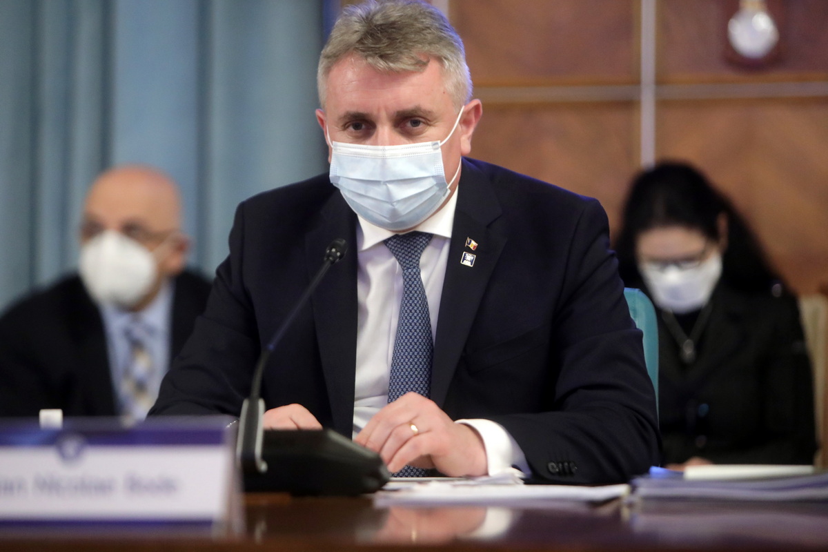 Lucian Bode: La acest moment nu sunt prefigurate noi restricții. Se analizează posibilele efecte ale noilor tulpini