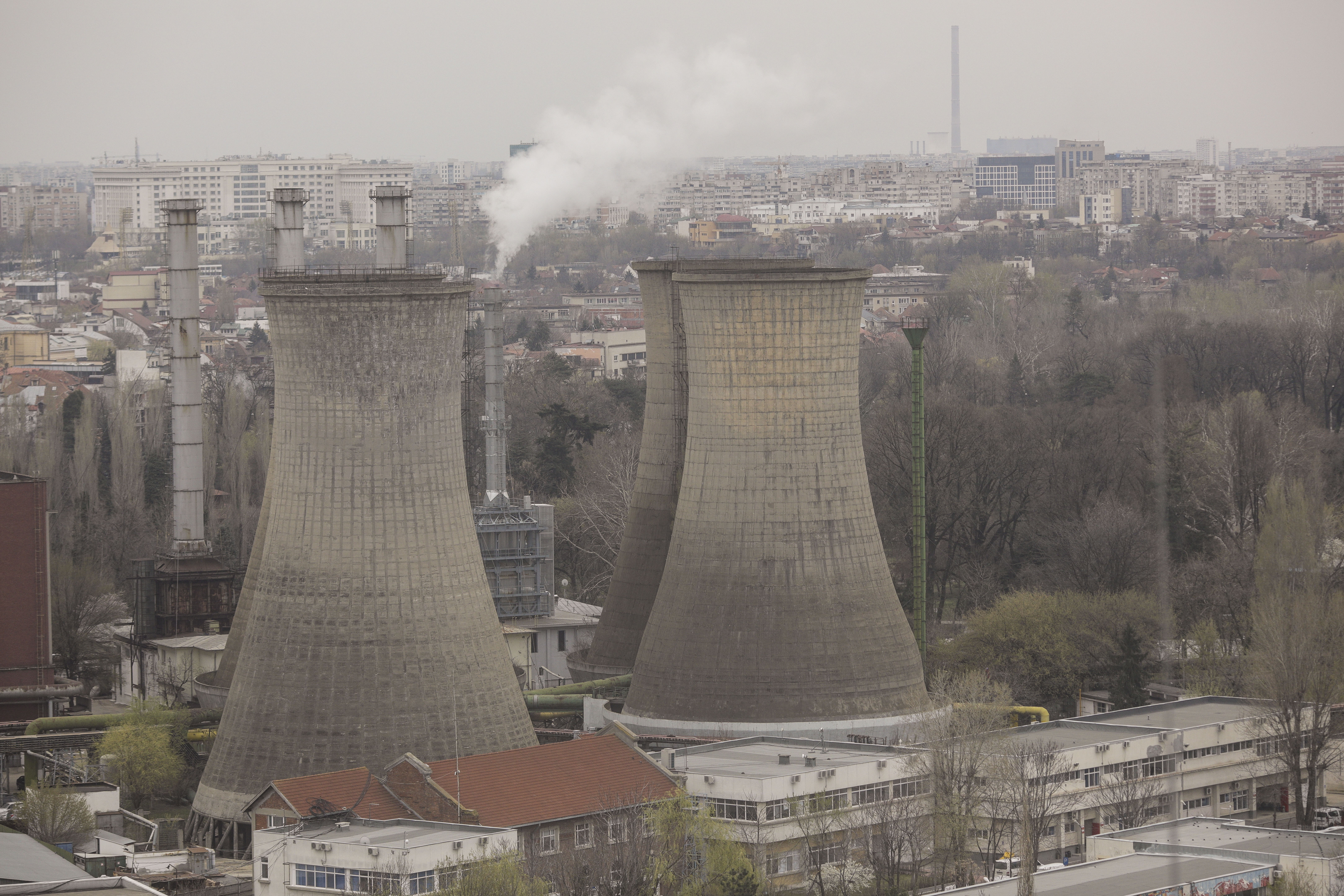 Nicușor Dan anunță echipe mixte care vor umbla prin București cu o stație mobilă să măsoare calitatea aerului
