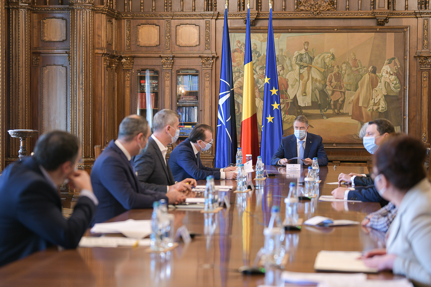 Klaus Iohannis cere "unitate" de la PNL, USR PLUS și UDMR, "chiar dacă deciziile sunt dificile"