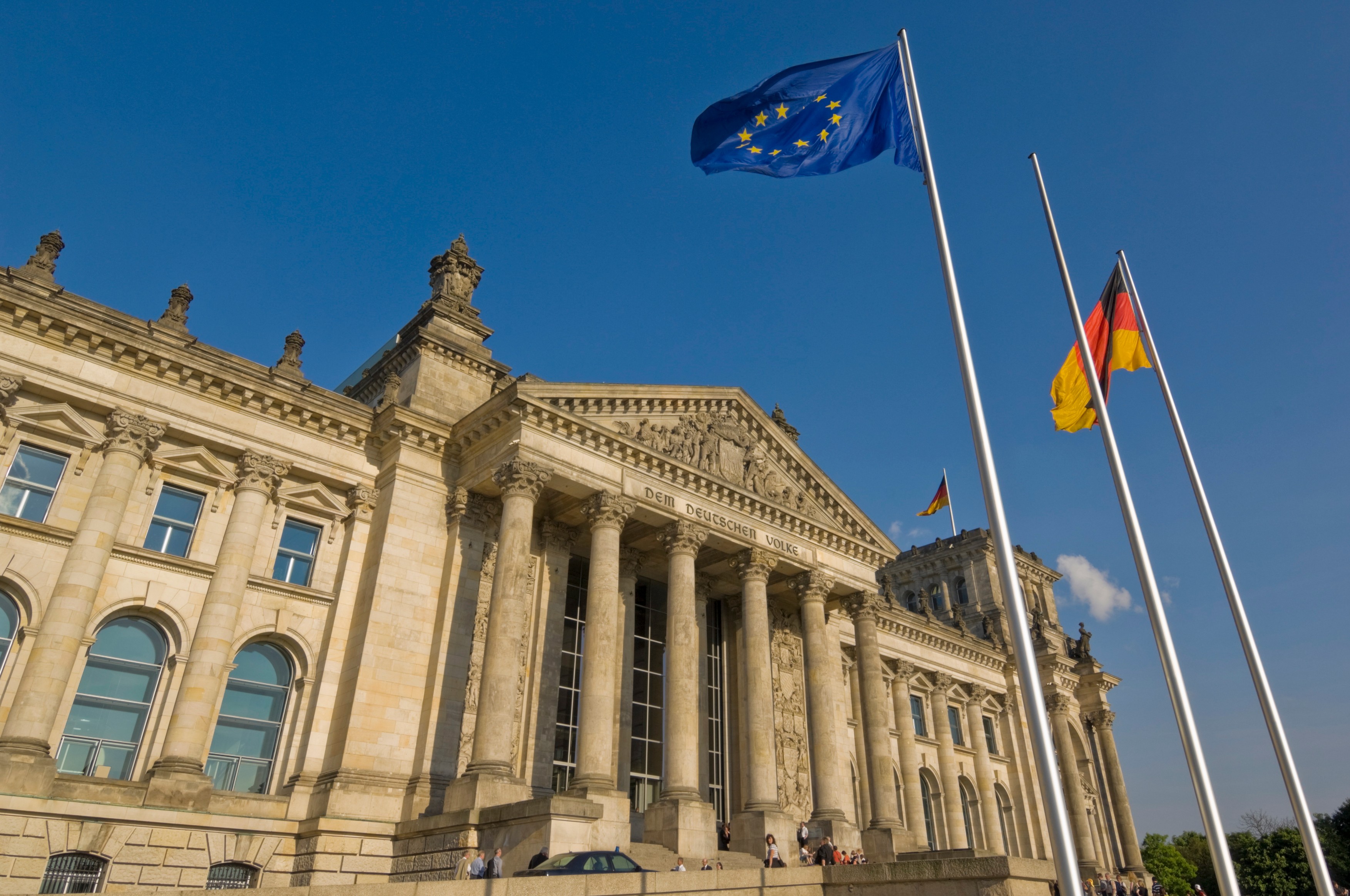 Germania nu mai așteaptă o decizie comună a UE și se pregătește să limiteze călătoriile din țările cu noile tulpini