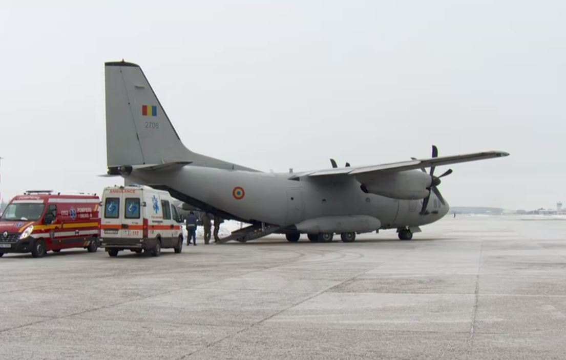 MApN anunță că un avion al Forţelor Aeriene a plecat în Elveţia. Va transporta 6 pacienţi cu arsuri la un spital din Franţa