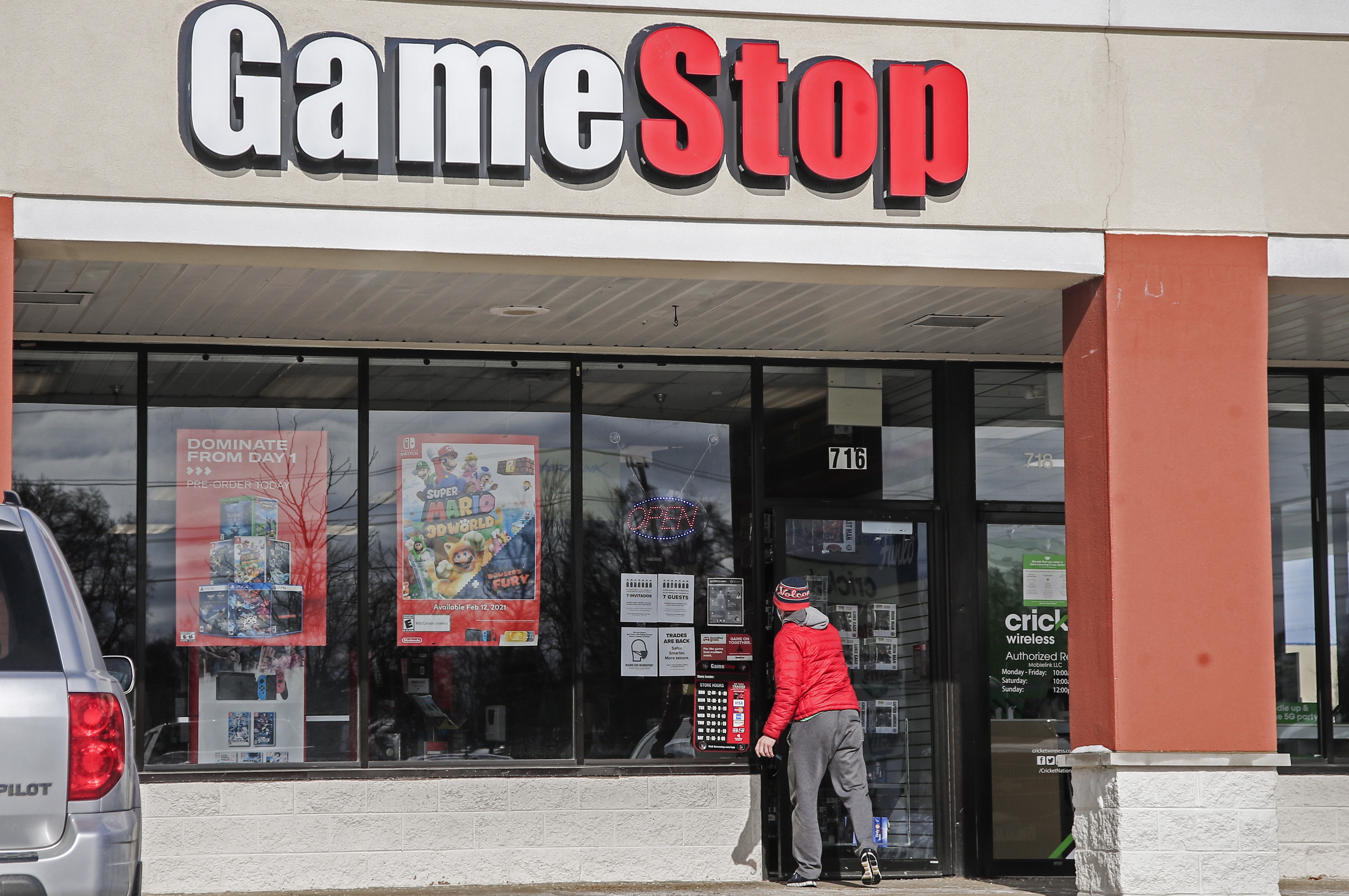 Fenomenul Reddit. Un elev de 10 ani a făcut profit de peste 5.000% cu acțiuni GameStop primite cadou de la mama lui