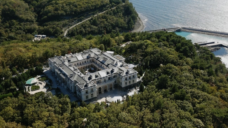 Palatul de la Marea Neagră care i-ar aparține lui Putin