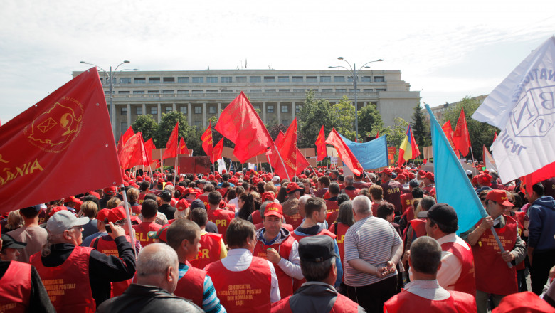 Protest al lucrătorillor poştali din România, angajaţi Poşta Română, 2016