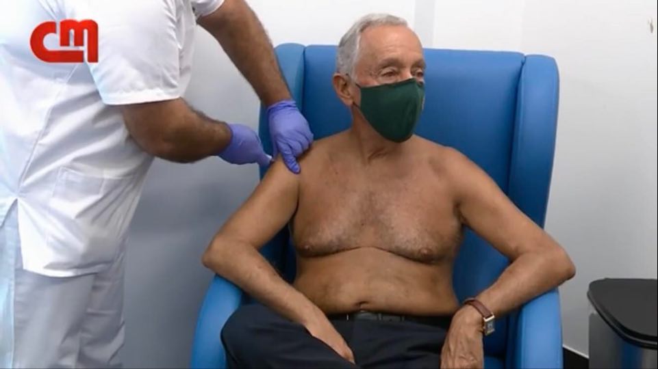 Alegeri prezidențiale în Portugalia. Favorit, actualul președinte, care a inventat moda liderilor care se dezbracă la vaccinare