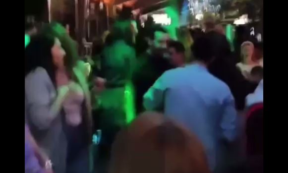 VIDEO. Cluburile din capitală, pline de tineri. În primul weekend cu măsuri mai relaxate s-au distrat fără măști și fără distanțare