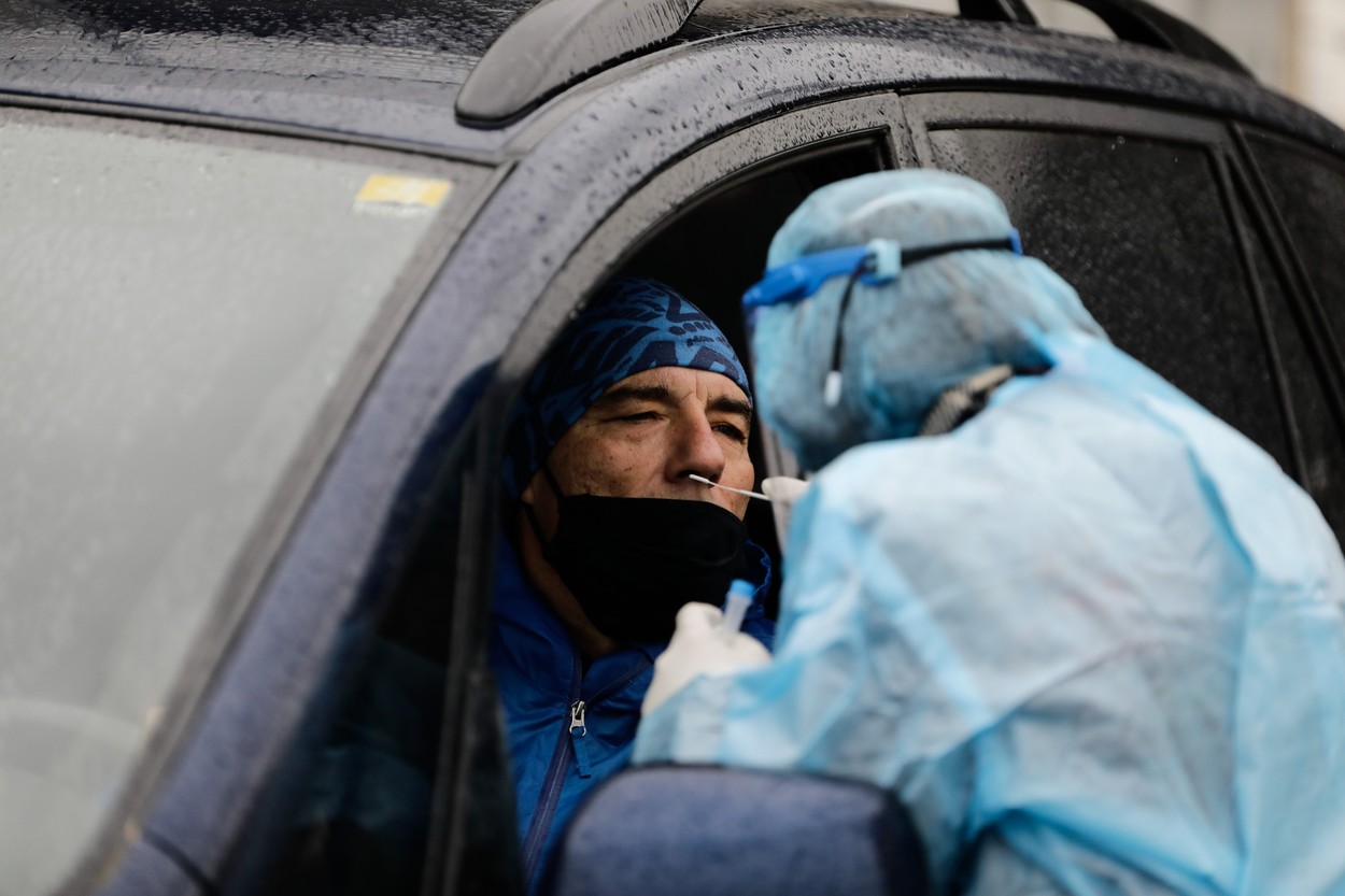 Grecia în alertă: a înregistrat un prim caz de contaminare cu varianta de coronavirus depistată inițial în Africa de Sud