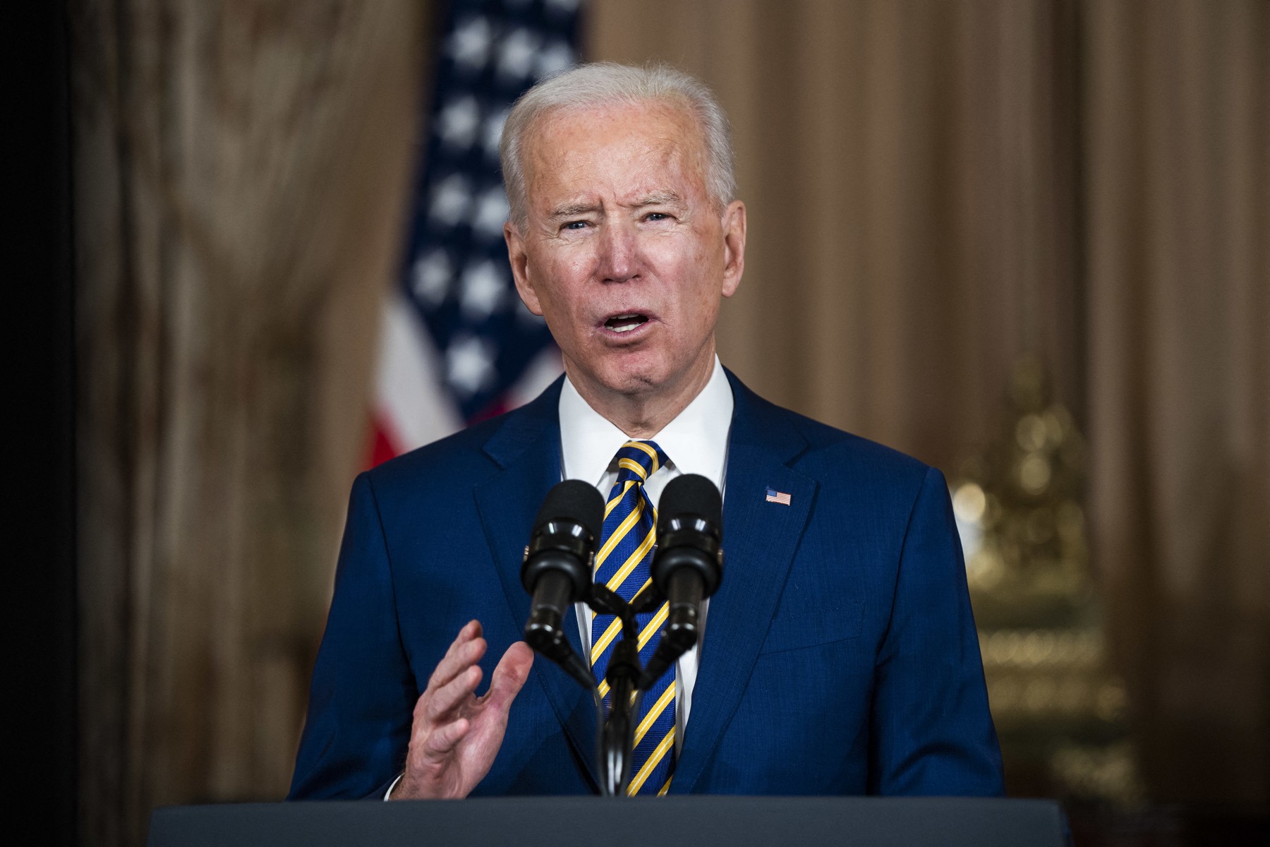 Joe Biden spune că SUA nu ridică sancțiunile impuse Iranului dacă regimul de la Teheran nu renunță la îmbogățirea uraniului