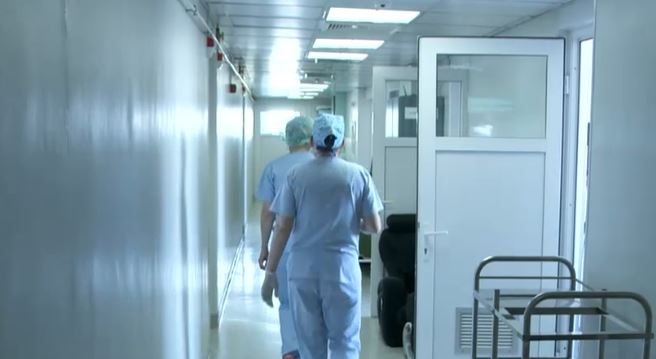 Reguli noi pentru bolnavii din România: De luna aceasta, mii de pacienți pierd prioritatea la analize medicale