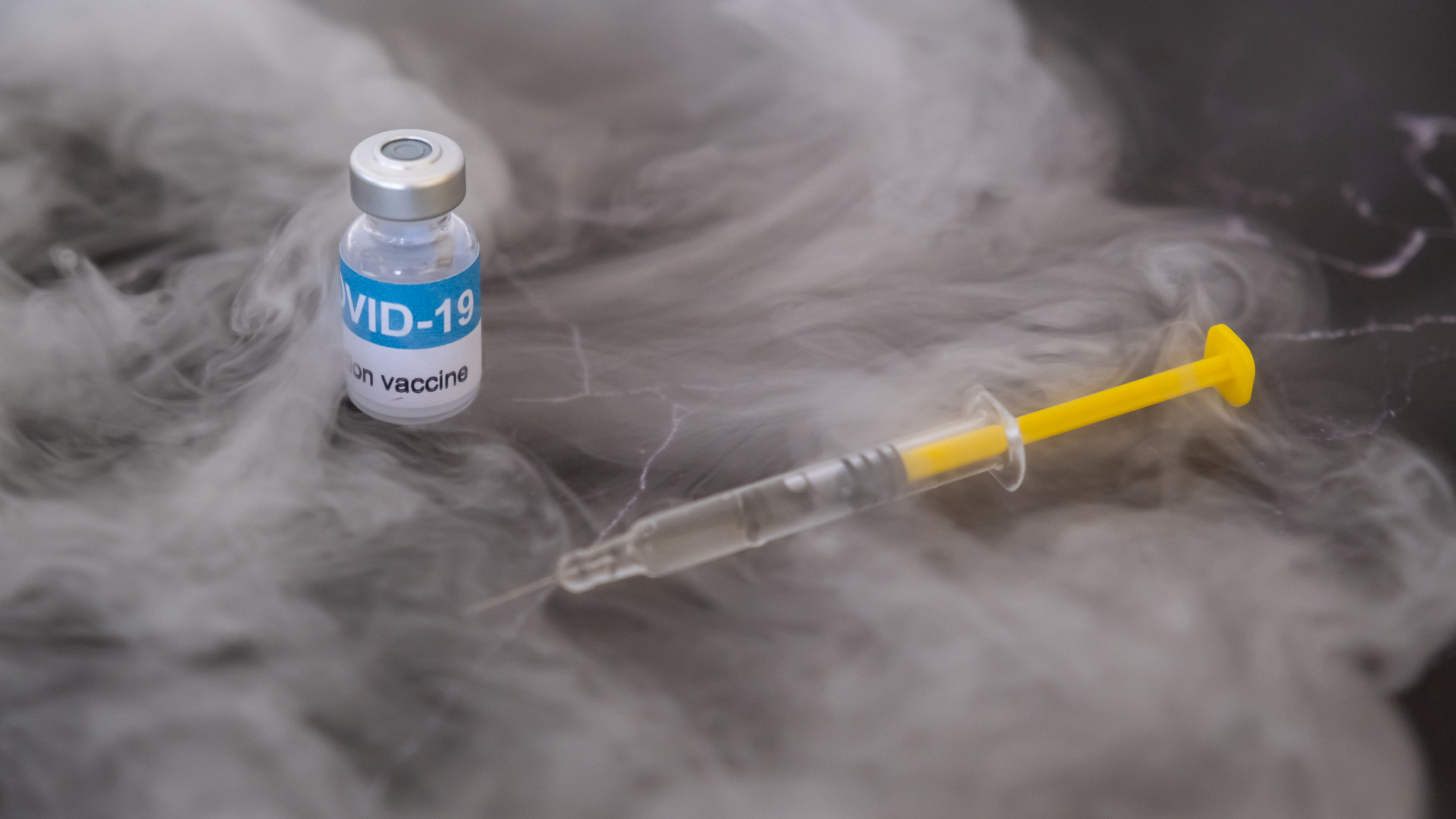 Peste 500.000 de români au primit ambele doze de vaccin anti-COVID