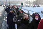 Protest in Omsk cu perie de wc