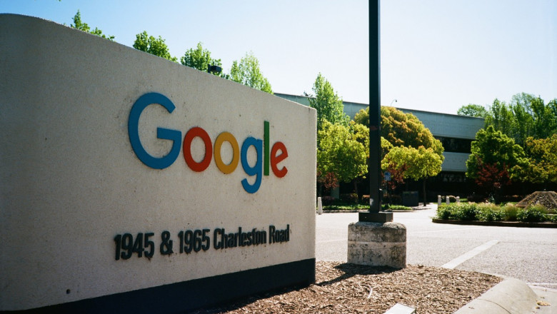 logo Google sediu silicon valley
