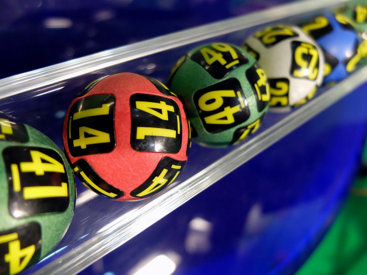Rezultate LOTO duminică 14 februarie 2021: Numerele la Joker, Loto 6 din 49, Loto 5 din 40, Noroc. S-au câștigat premiile la Loto 5/40