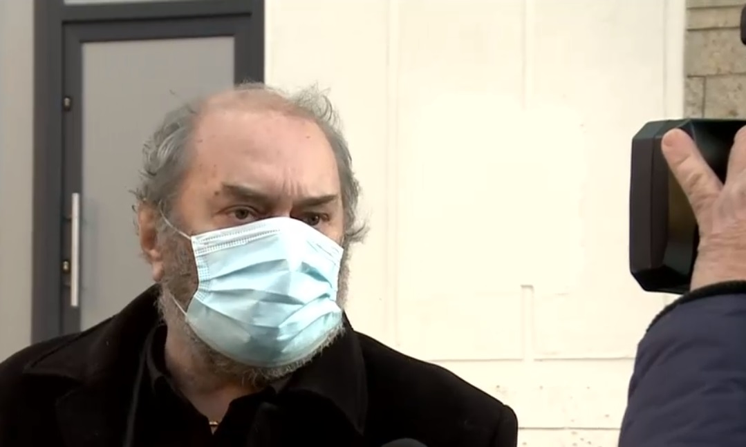 Soțul femeii care a murit în incendiul din Constanța: „Pompierii erau lângă mine și ea era sus. Priveau cum stă acolo și țipă”