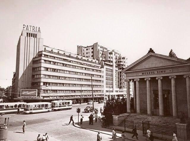 În inima Bucureștiului, pe Magheru, era cândva un fabulos templu grecesc. Ce au construit comuniștii în locul lui