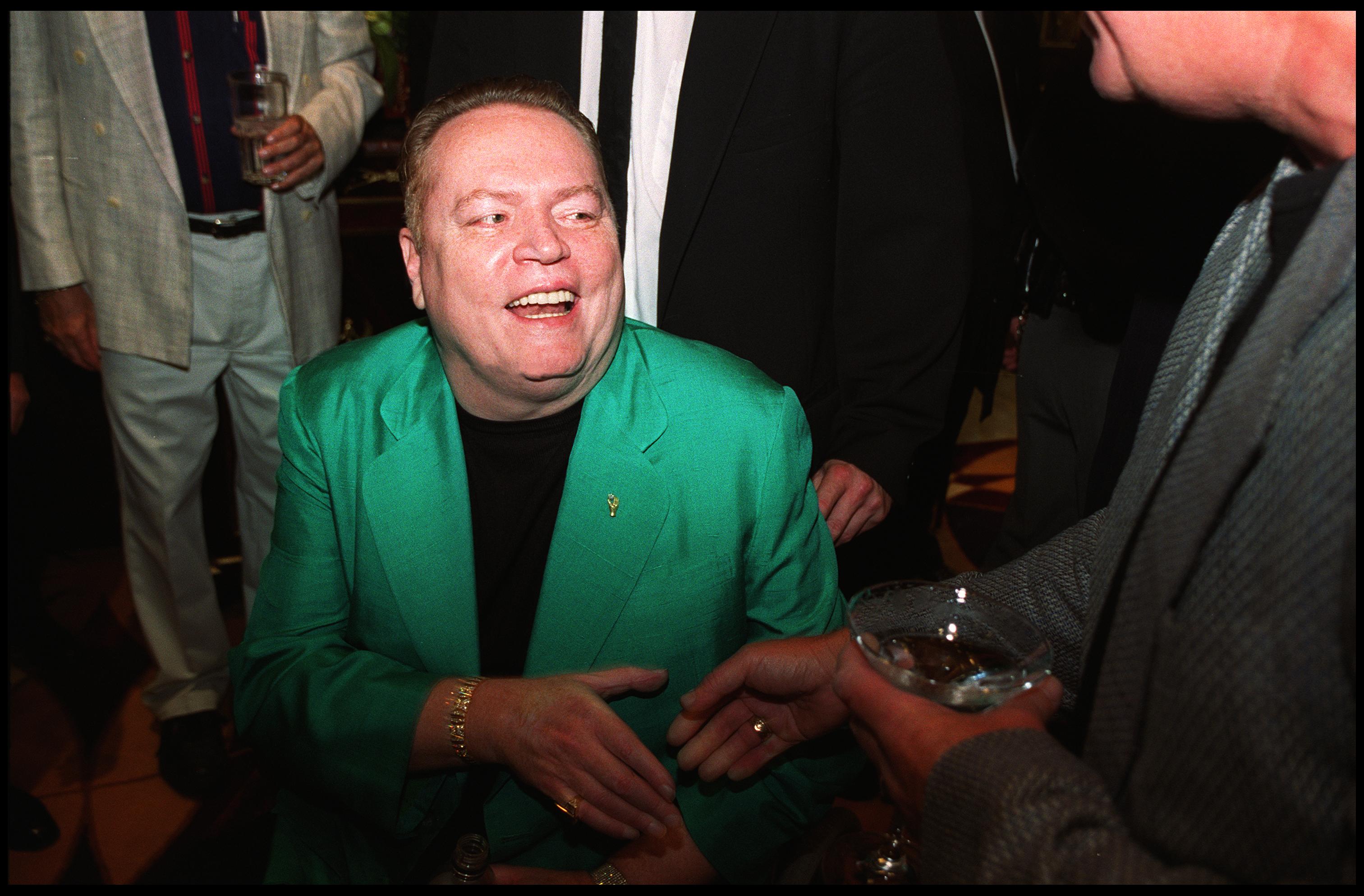 Larry Flynt, fondatorul revistei Hustler, a murit la 78 de ani. Cine a fost controversatul milionar american