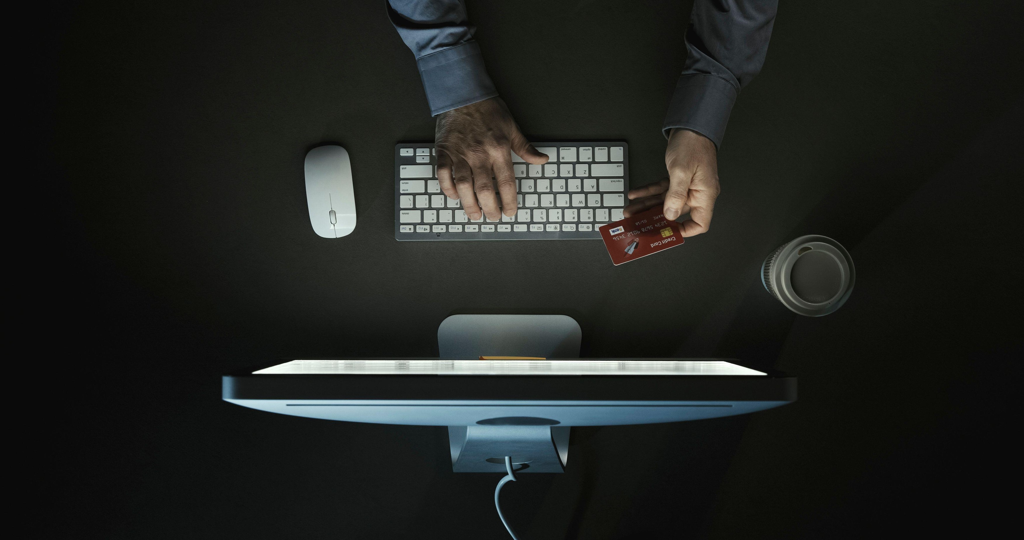 Cum a reuşit un antreprenor român să câștige milioane de lei din vânzarea online