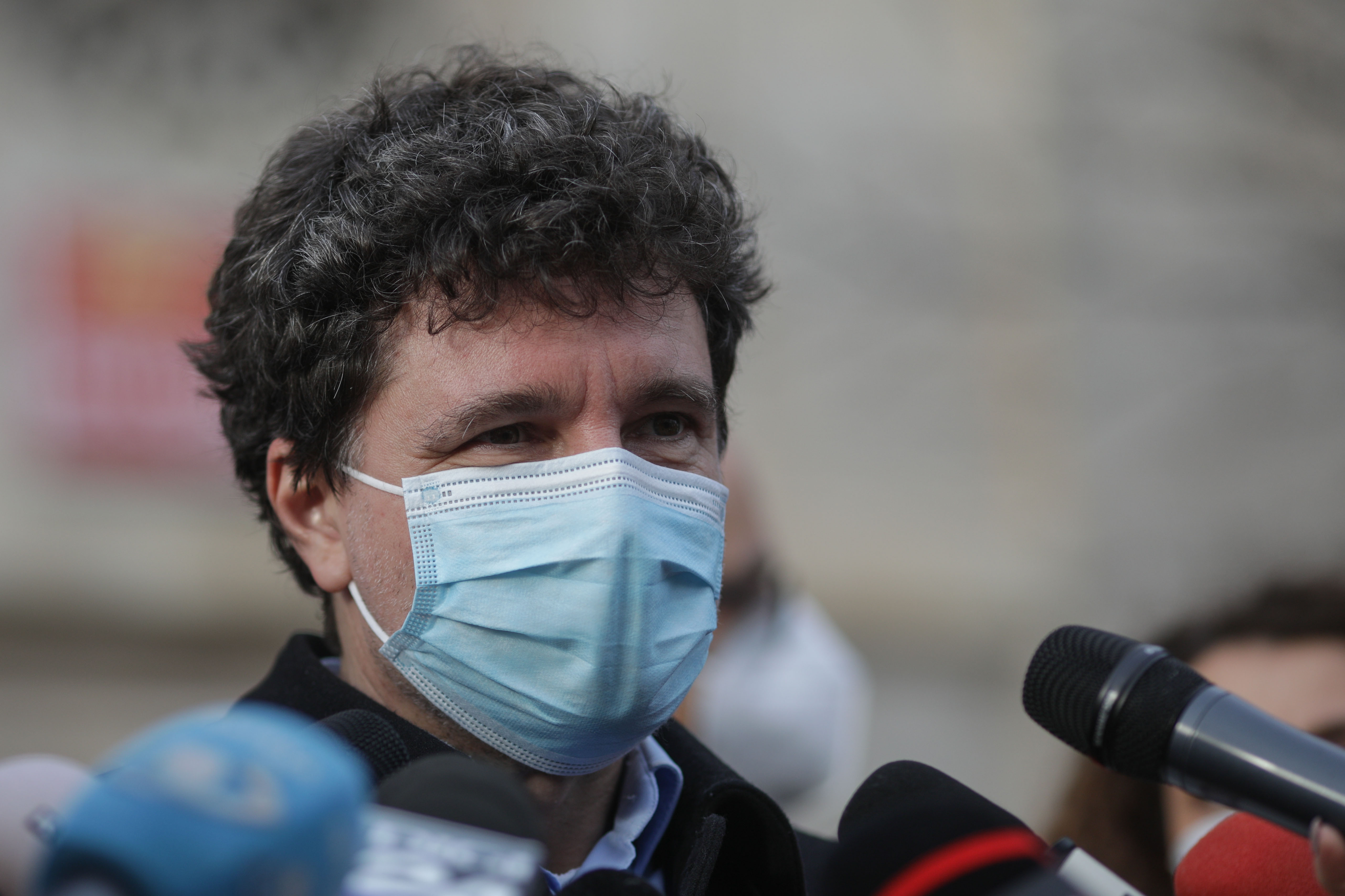 Nicușor Dan anunță o modalitate unitară de colectare a gunoiului în București. Va fi aplicat principiul „plătești cât arunci”