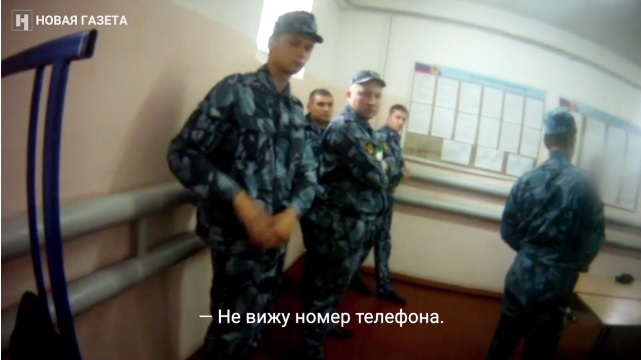 Presa rusă publică imagini cu deținuți torturați într-o închisoare în apropierea Moscovei. Unul dintre ei ar fi murit