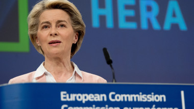 ursula von der leyen presedinta comisiei europene susține un discurs