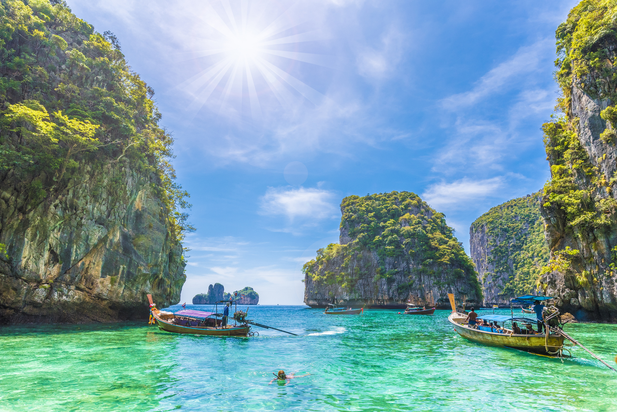 Thailanda intenționează să primească turiști vaccinați fără restricții. Planul autorităților